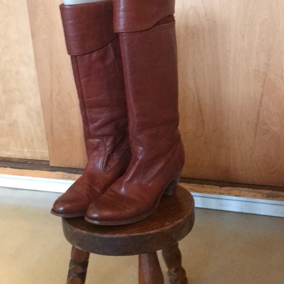 SOLD. Vintage Dexter Leather Cuffed Boots - Picture 1 of 10